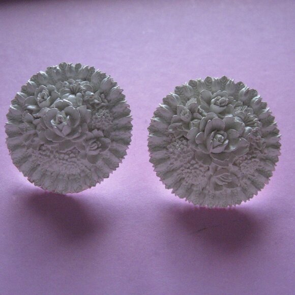 Lot of 5 Vintage Screw Back Clip On Earrings Patented Faux Gold Glass - Picture 15 of 16